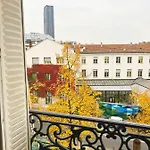 Beautiful Flat In The Center Of Paris 6 Th District